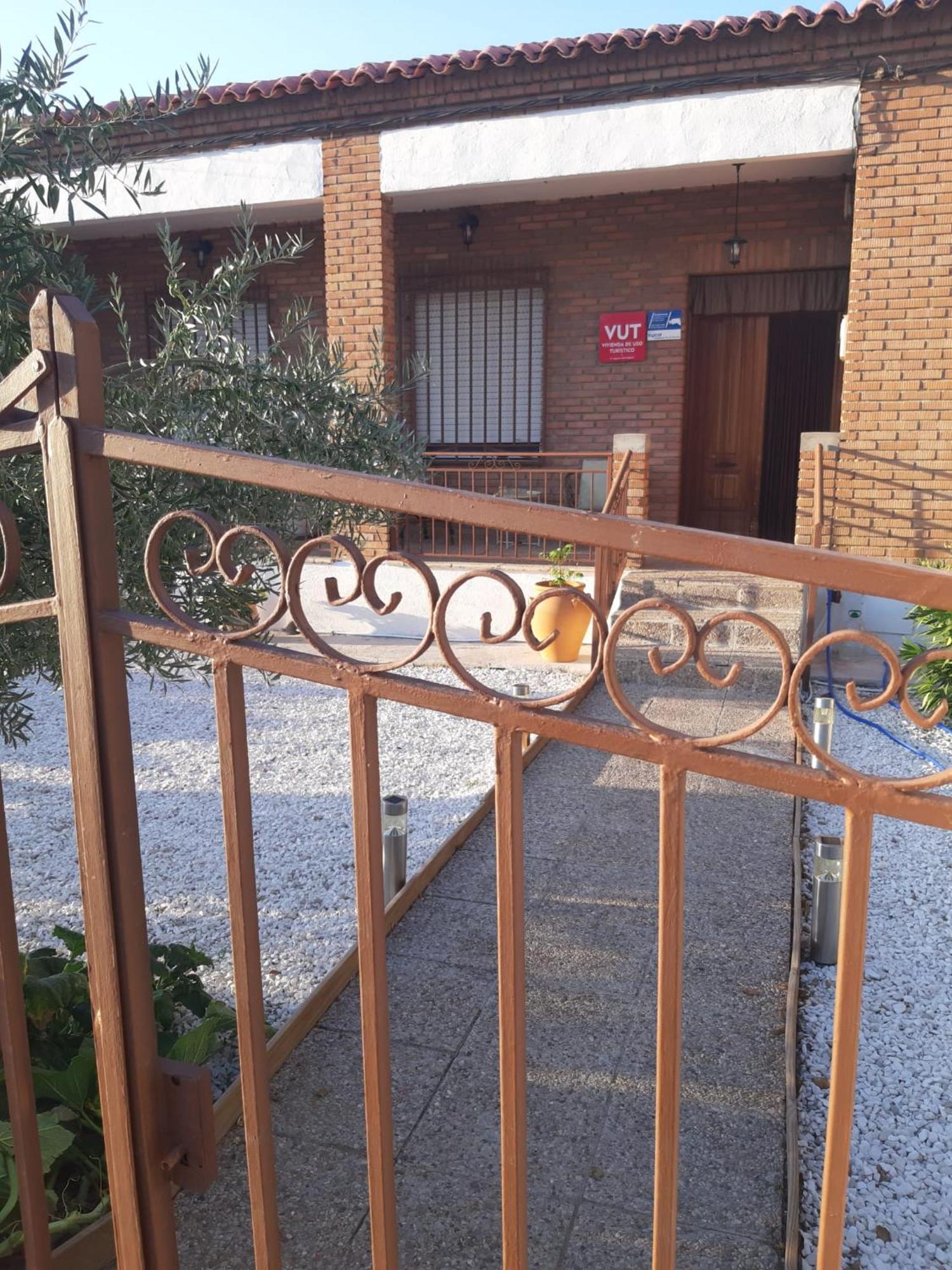 Vivienda Turistica Vino Tinto Villa Almonacid de Toledo Luaran gambar